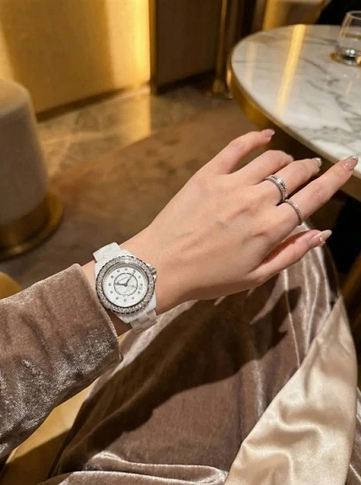 Chanel J12 White Ceramic Diamond Bezel